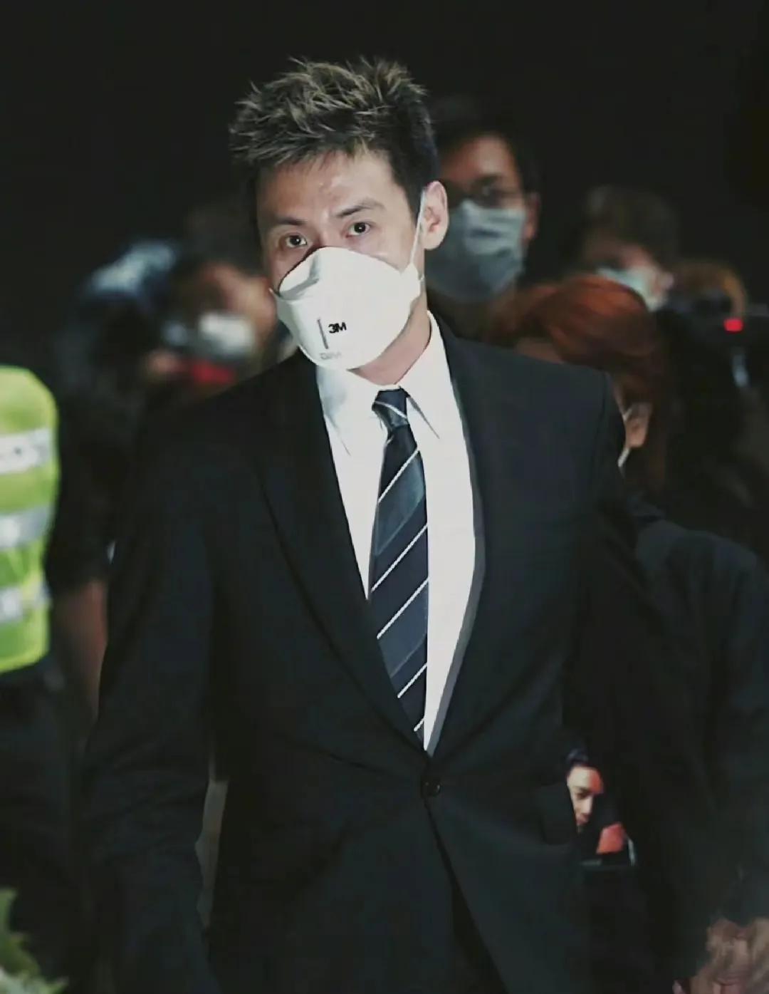 张国荣娱乐圈好友_张国荣逝世20周年_香港娱乐圈黑张国荣