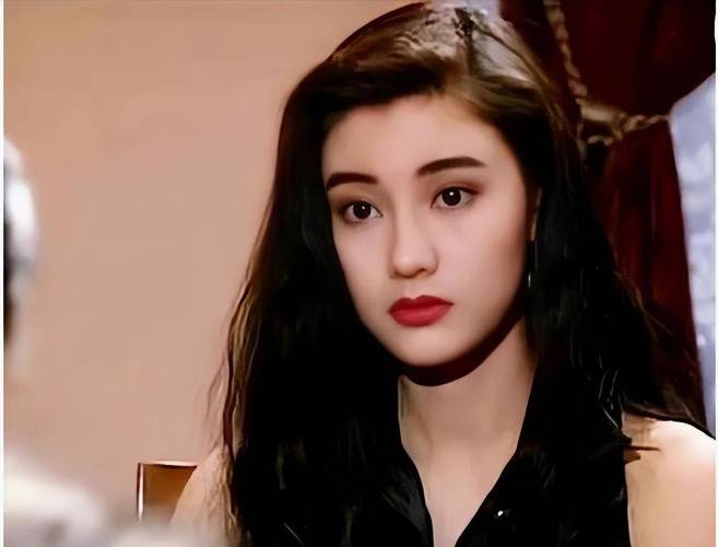 认清真美女！告别滤镜塑料脸，这几位才配叫“人间真实”