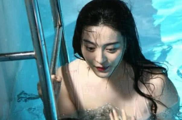 女星70斤跟130斤差距有多大？看鲁豫范冰冰的性感照